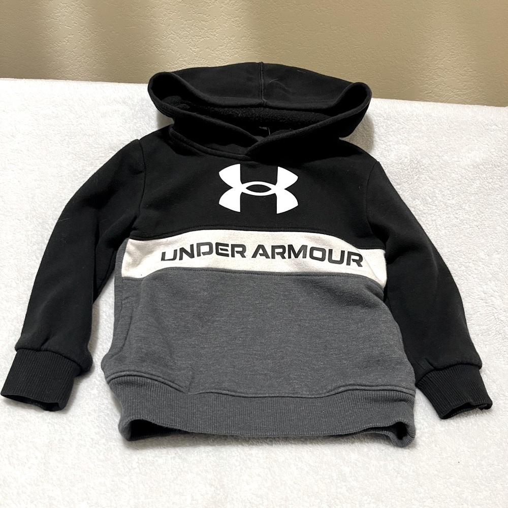 GUC boys Under Armour hoodie